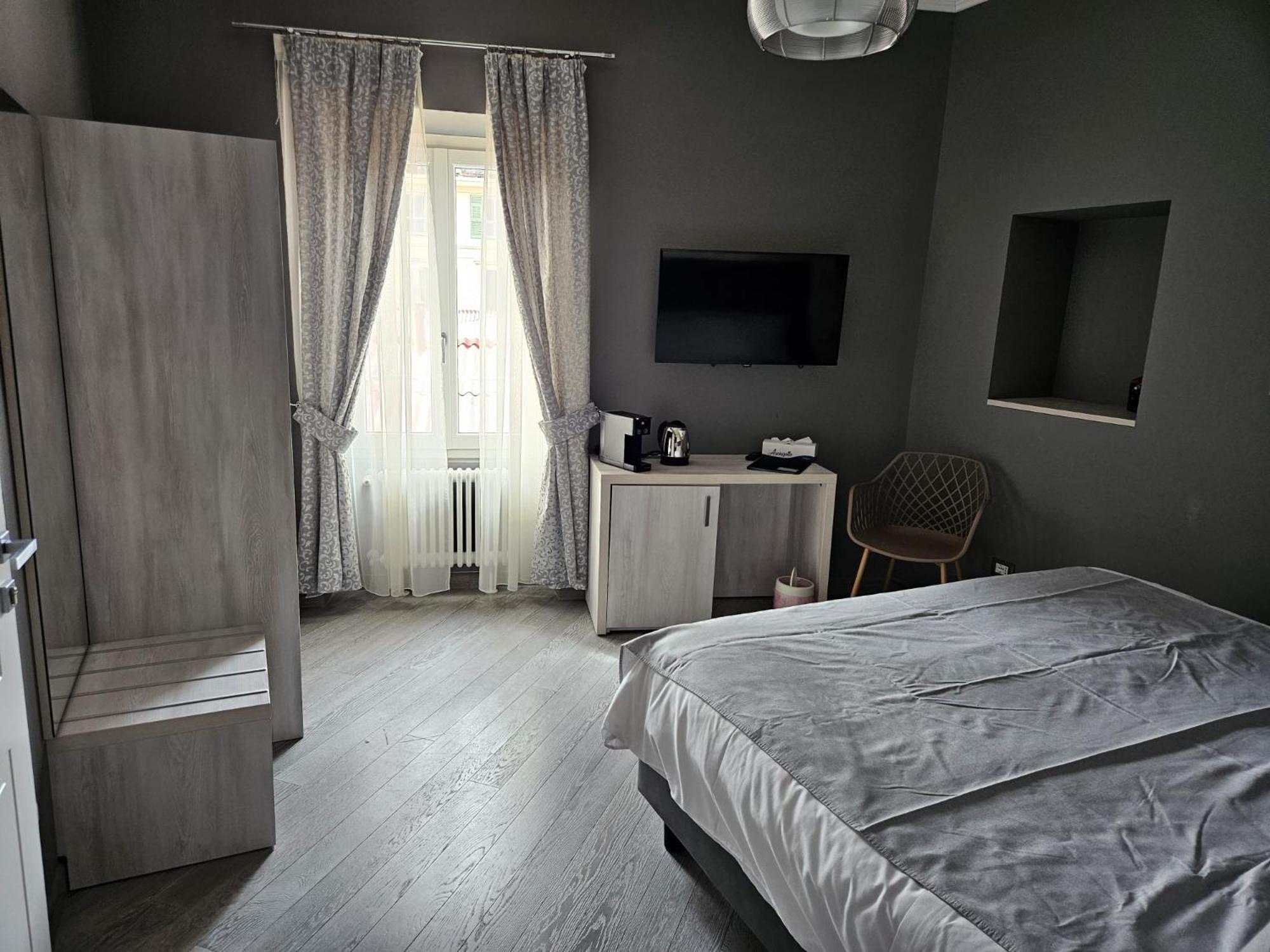Prima Fila Premium Guest House Sanremo Exterior photo
